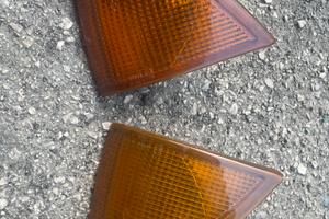 Frecce arancioni per alfa 75