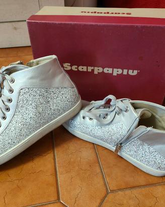 Sneakers grigie con paillettes taglia 40 scarpapiù