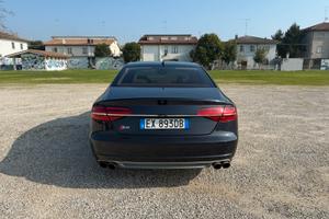 Audi S8 4.0 TFSI 650CV