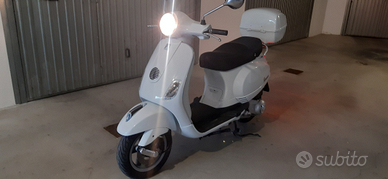 Vespa 150 lx