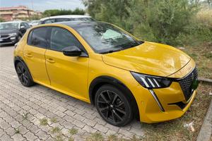 Peugeot 208 GT BLUHDi 100cv start&stop