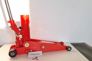 Cric a carrello frontale 5 ton. a doppia altezza.