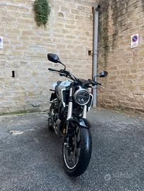 Honda CB 125 R