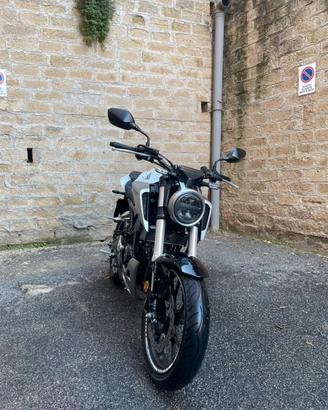 Honda CB 125 R