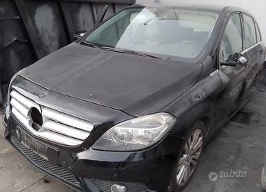 RICAMBI MERCEDES CLASSE B ANNO 2012 180 CDI 651901