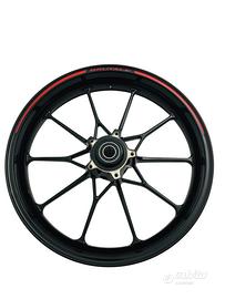 CERCHIO MV AGUSTA BRUTALE 1090 RR CD SPMV8000C1535
