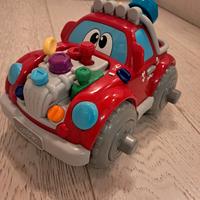 Macchina maggiolino aggiusta motore Chicco