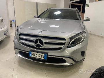 Mercedes-benz GLA 200 d Premium