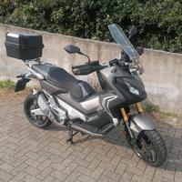 Honda X adv 750