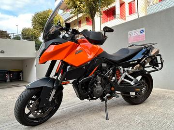 KTM 990 SMT