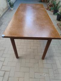 tavolo in legno G R A T I S