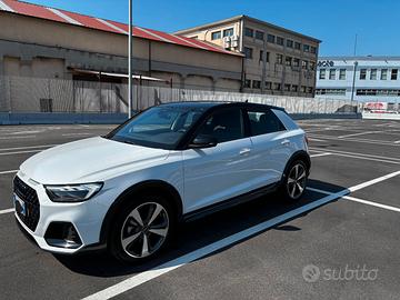 Audi A1 Allstreet Identity Contrast 35 TFSI