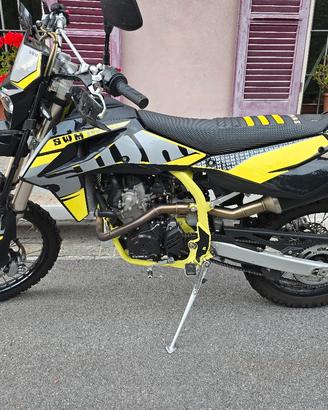 Swm rs 125 r