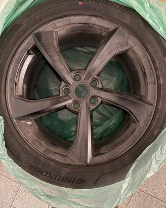 TeslaModelYCerchiCrossflow19+gomme+2setcopricerchi