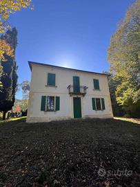 Villa di 730 m² con più di 5 locali e box auto dop