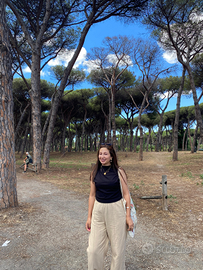 Receptionista o segreteria o auito cameriera o com