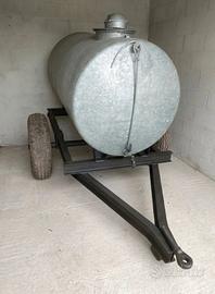 Carrello con cisterna