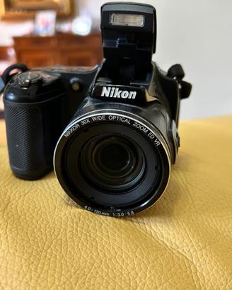 Nikon coolpix L820