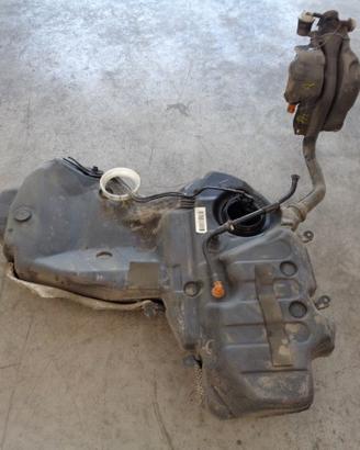 SERBATOIO CARBURANTE AUDI A4 B7 2.0 TDI 2006
