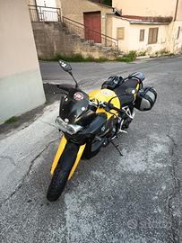 BMW k1200r
