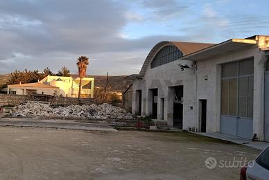 Capannone Industriale - Comiso