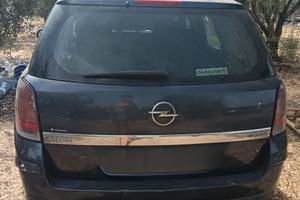 Opel Astra station wagon 