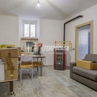 TERRATETTO CON 2 CAMERE, 2 BAGNI COAREZZA