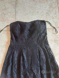 Vestito nero da donna in pizzo. Camaieu 