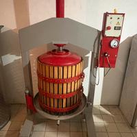 Pressa elettrica
