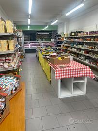 Licenza generi alimentari