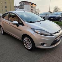 Ford Fiesta 1.2 Benz 82 CV 5 porte Titanium