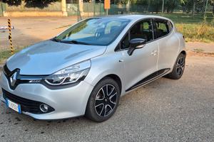 Renault Clio 4ª serie 1.2 Duel benzina - 20.000 km