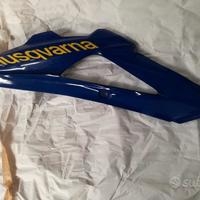 Fiancatina Husqvarna TE 2005