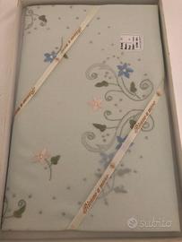 Tovaglia ricamata ovale mussola da 8