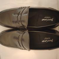 Mocassini Ferrino neri lucidi