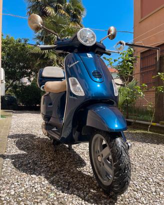 Vespa LX 125