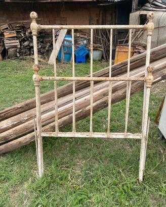 Letto in ferro battuto