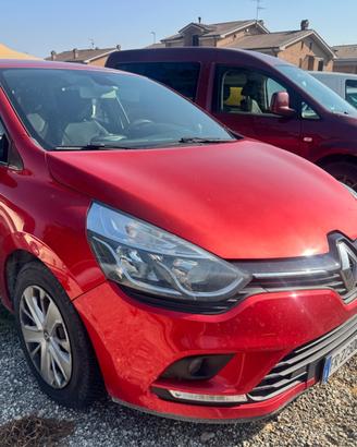 Renault Clio dCi 8V 75CV Start&Stop 5 porte Energy