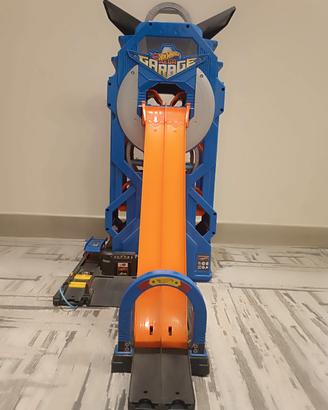Hot Wheels Mega Garage -  Garage Gigante con Pista