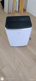condizionatore portatile Electrolux EXP26U338CW