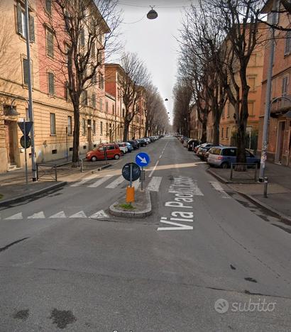 Bilocale con posto auto zona cirenaica