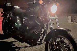 Sportster XL 883R