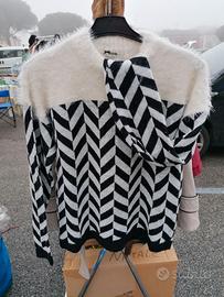 Maglie bianche/nere in lana