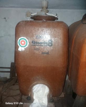 botte in vetroresina 1000 litri Quadr8 