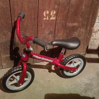 Bicicletta senza pedali