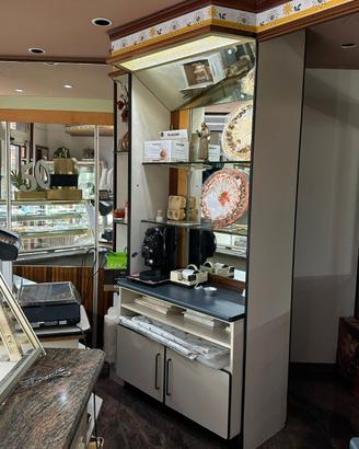 Banchi Per Bar Pasticceria Gelateria Vetrine Frigo