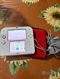 Nintendo2 DS più 4 videogiochi