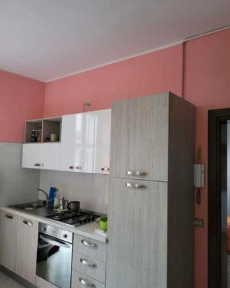 Open-space con posto auto a Clusone