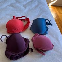 4 reggiseni colorati