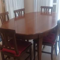 Tavolo in legno massello stile classico +6 sedie